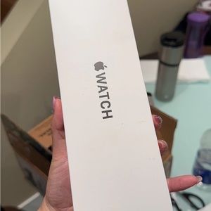 Brand new Apple Watch SE 40mm SOLD